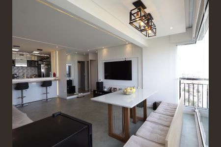 Apartamento à venda com 69m², 2 quartos e 2 vagasSala