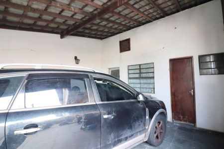 Casa à venda com 350m², 3 quartos e 4 vagasGaragem