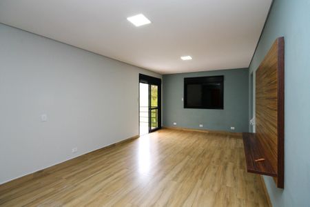 Casa de condomínio para alugar com 340m², 4 quartos e 8 vagasSuíte 2