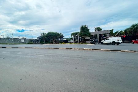 Casa de condomínio para alugar com 340m², 4 quartos e 8 vagasFachada Condominio