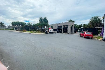 Casa de condomínio para alugar com 340m², 4 quartos e 8 vagasFachada Condominio