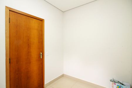 Casa de condomínio para alugar com 340m², 4 quartos e 8 vagasQuarto de Serviço