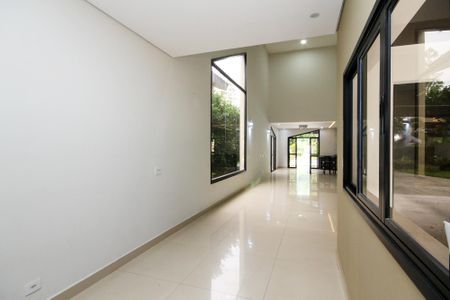 Casa de condomínio para alugar com 340m², 4 quartos e 8 vagasHall de entrada