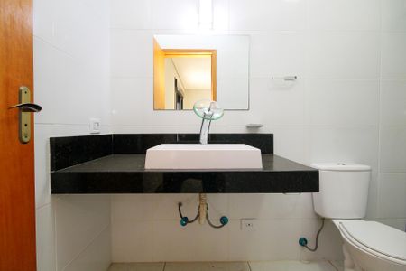 Casa de condomínio para alugar com 340m², 4 quartos e 8 vagasBanheiro Suíte 4