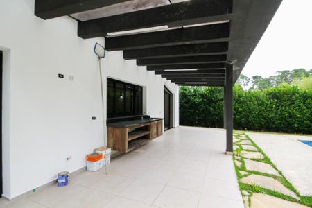 Casa de condomínio para alugar com 340m², 4 quartos e 8 vagasVaranda Quintal
