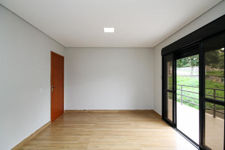 Casa de condomínio para alugar com 340m², 4 quartos e 8 vagasSuíte 4