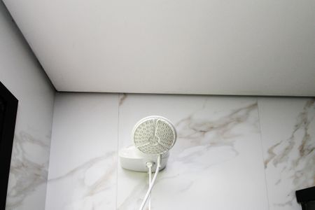 Casa de condomínio para alugar com 340m², 4 quartos e 8 vagasBanheiro Suíte 2