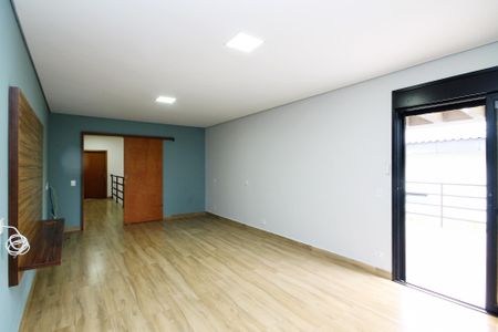 Casa de condomínio para alugar com 340m², 4 quartos e 8 vagasSuíte 2