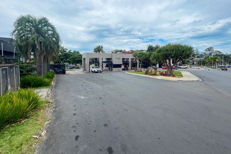 Casa de condomínio para alugar com 340m², 4 quartos e 8 vagasFachada Condominio