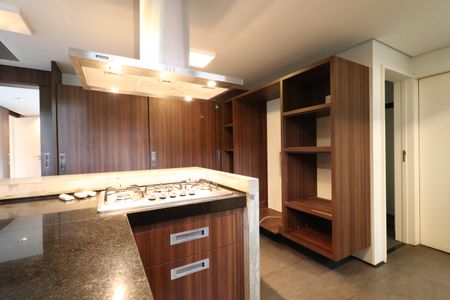Apartamento à venda com 187m², 3 quartos e 3 vagasCozinha 