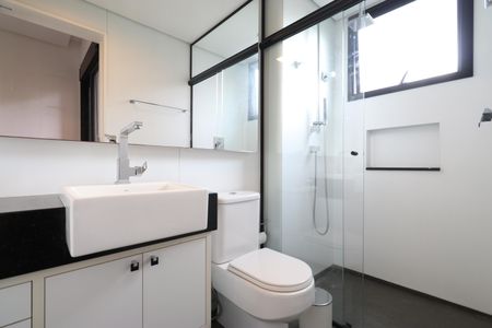 Apartamento à venda com 187m², 3 quartos e 3 vagasBanheiro da Suíte 1