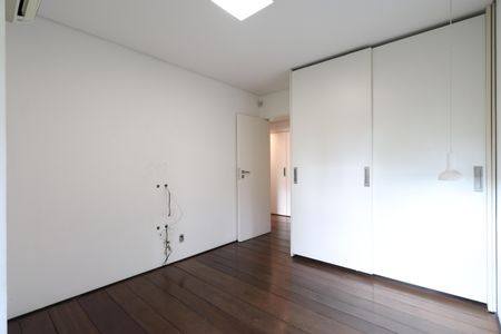Apartamento à venda com 187m², 3 quartos e 3 vagasSuite 2