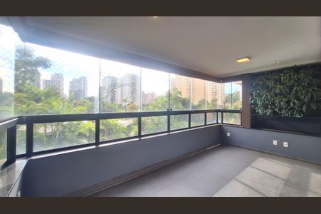 Apartamento à venda com 187m², 3 quartos e 3 vagasVaranda 