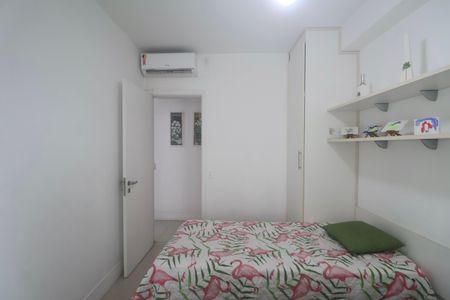 Apartamento para alugar com 97m², 2 quartos e 2 vagas Apartamento para alugar com 97m², 2 quartos e 2 vagasQuarto