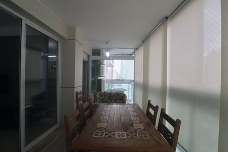 Apartamento para alugar com 97m², 2 quartos e 2 vagas Apartamento para alugar com 97m², 2 quartos e 2 vagasVaranda