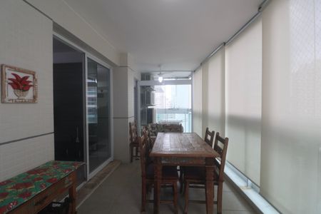 Apartamento para alugar com 97m², 2 quartos e 2 vagas Apartamento para alugar com 97m², 2 quartos e 2 vagasVaranda