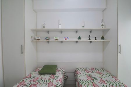 Apartamento para alugar com 97m², 2 quartos e 2 vagas Apartamento para alugar com 97m², 2 quartos e 2 vagasQuarto