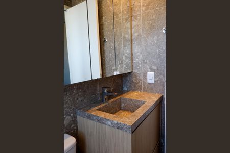 Apartamento à venda com 74m², 3 quartos e 2 vagasBanheiro da Suíte 3