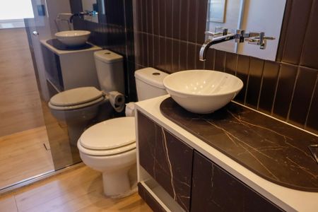 Apartamento à venda com 74m², 3 quartos e 2 vagasBanheiro