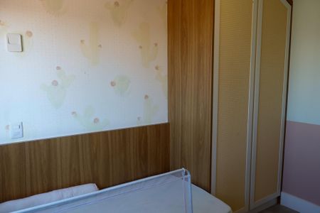 Apartamento à venda com 74m², 3 quartos e 2 vagasQuarto 2