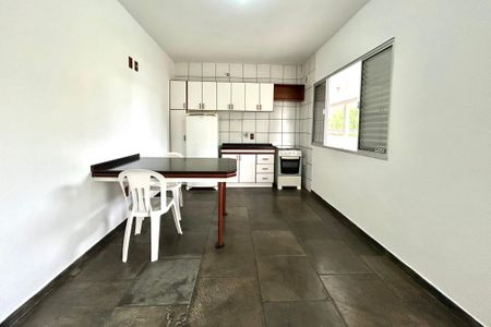 Sala de apartamento para alugar com 1 quarto, 35m² em Lagoa da Conceição, Florianópolis