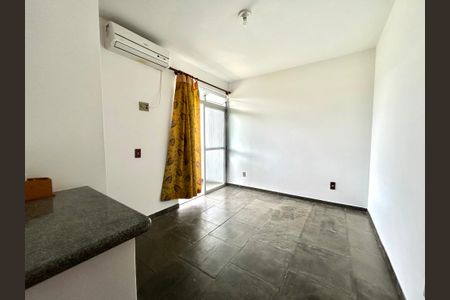 Apartamento para alugar com 35m², 1 quarto e 1 vagaQuarto 