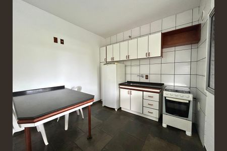 Sala de apartamento para alugar com 1 quarto, 35m² em Lagoa da Conceição, Florianópolis