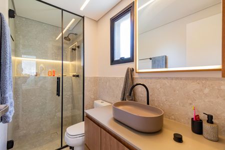 Apartamento à venda com 107m², 2 quartos e 2 vagasBanheiro da Suíte