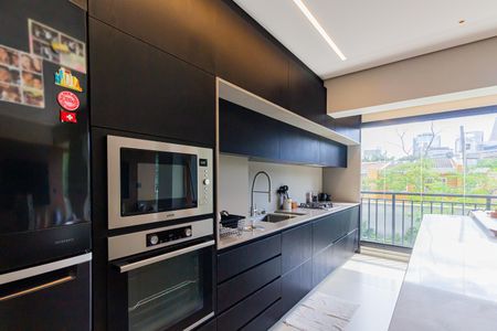 Apartamento à venda com 107m², 2 quartos e 2 vagasCozinha