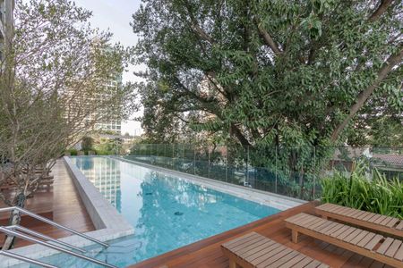 Apartamento à venda com 107m², 2 quartos e 2 vagasÁrea comum - Piscina