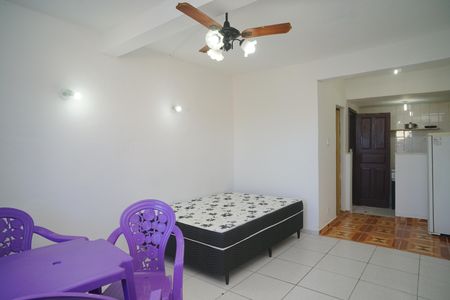 Sala/Quarto de kitnet/studio para alugar com 1 quarto, 51m² em 0, Maricá