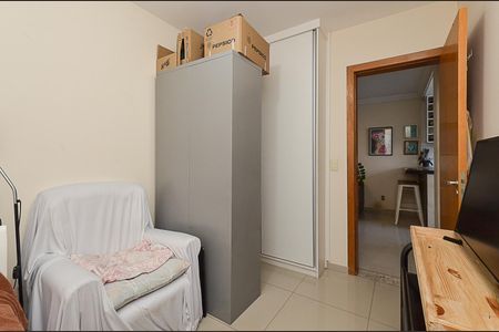 Quarto 1 de apartamento à venda com 2 quartos, 110m² em Cachoeirinha, Belo Horizonte