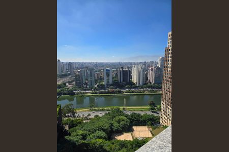 Apartamento à venda com 40m², 2 quartos e sem vagaVista da sacada