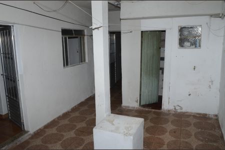 Casa para alugar com 60m², 2 quartos e 1 vagaÁrea externa