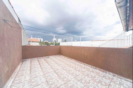Casa à venda com 115m², 3 quartos e 2 vagasVaranda 