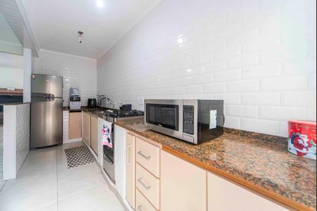 Casa à venda com 115m², 3 quartos e 2 vagasCozinha