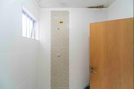 Casa à venda com 115m², 3 quartos e 2 vagasBanheiro Social