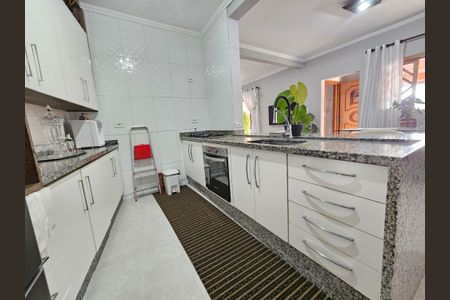 Casa para alugar com 290m², 4 quartos e 2 vagasCozinha