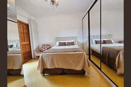 Casa para alugar com 290m², 4 quartos e 2 vagasSuite 2