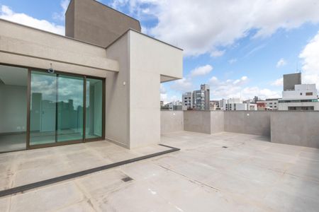 Apartamento à venda com 169m², 3 quartos e 2 vagas Apartamento à venda com 169m², 3 quartos e 2 vagasTerraço