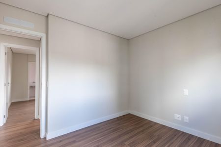 Apartamento à venda com 169m², 3 quartos e 2 vagas Apartamento à venda com 169m², 3 quartos e 2 vagasQuarto 2