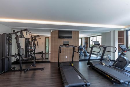 Apartamento à venda com 169m², 3 quartos e 2 vagas Apartamento à venda com 169m², 3 quartos e 2 vagasÁrea comum - Academia
