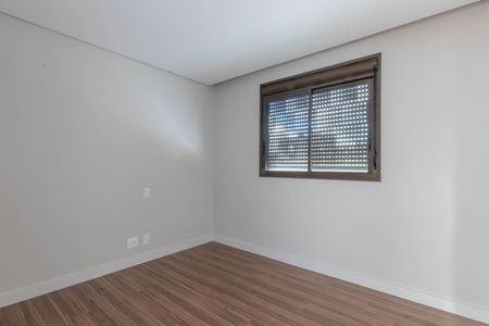 Apartamento à venda com 169m², 3 quartos e 2 vagas Apartamento à venda com 169m², 3 quartos e 2 vagasQuarto 2