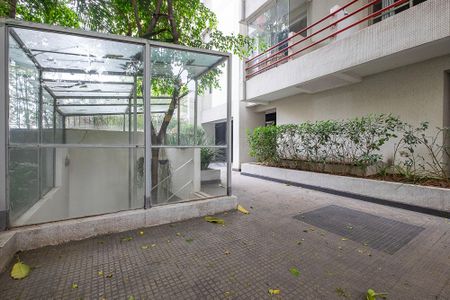 Apartamento para alugar com 69m², 2 quartos e 1 vagaárea c