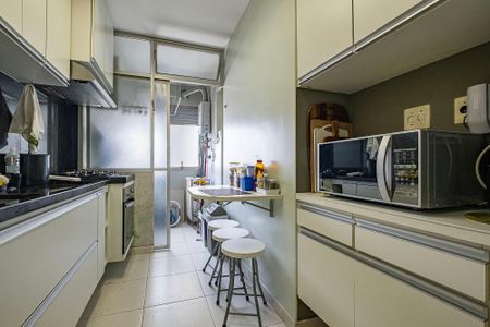 Apartamento para alugar com 69m², 2 quartos e 1 vagaCozinha