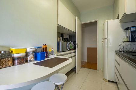 Apartamento para alugar com 69m², 2 quartos e 1 vagaCozinha