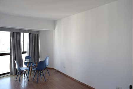 Sala de apartamento para alugar com 1 quarto, 48m² em Cerqueira César, São Paulo