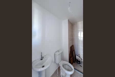 Apartamento para alugar com 34m², 2 quartos e sem vagaBanheiro