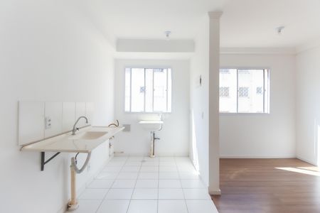 Apartamento para alugar com 49m², 2 quartos e sem vaga Apartamento para alugar com 49m², 2 quartos e sem vagaCozinha - Área de Serviço