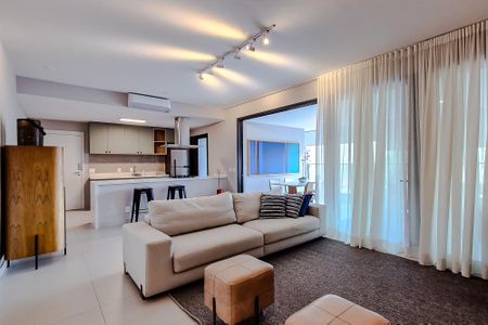 Sala de apartamento à venda com 3 quartos, 140m² em Pompeia, São Paulo